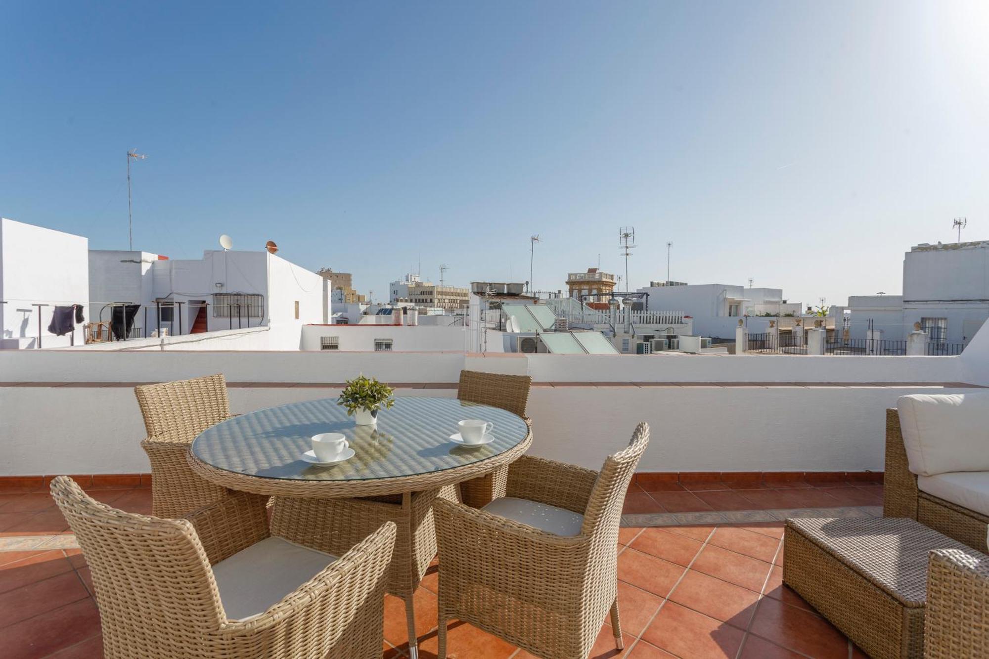 El Atico De Ingleses By Cadiz4rentals (adults Only) Apartamento *
