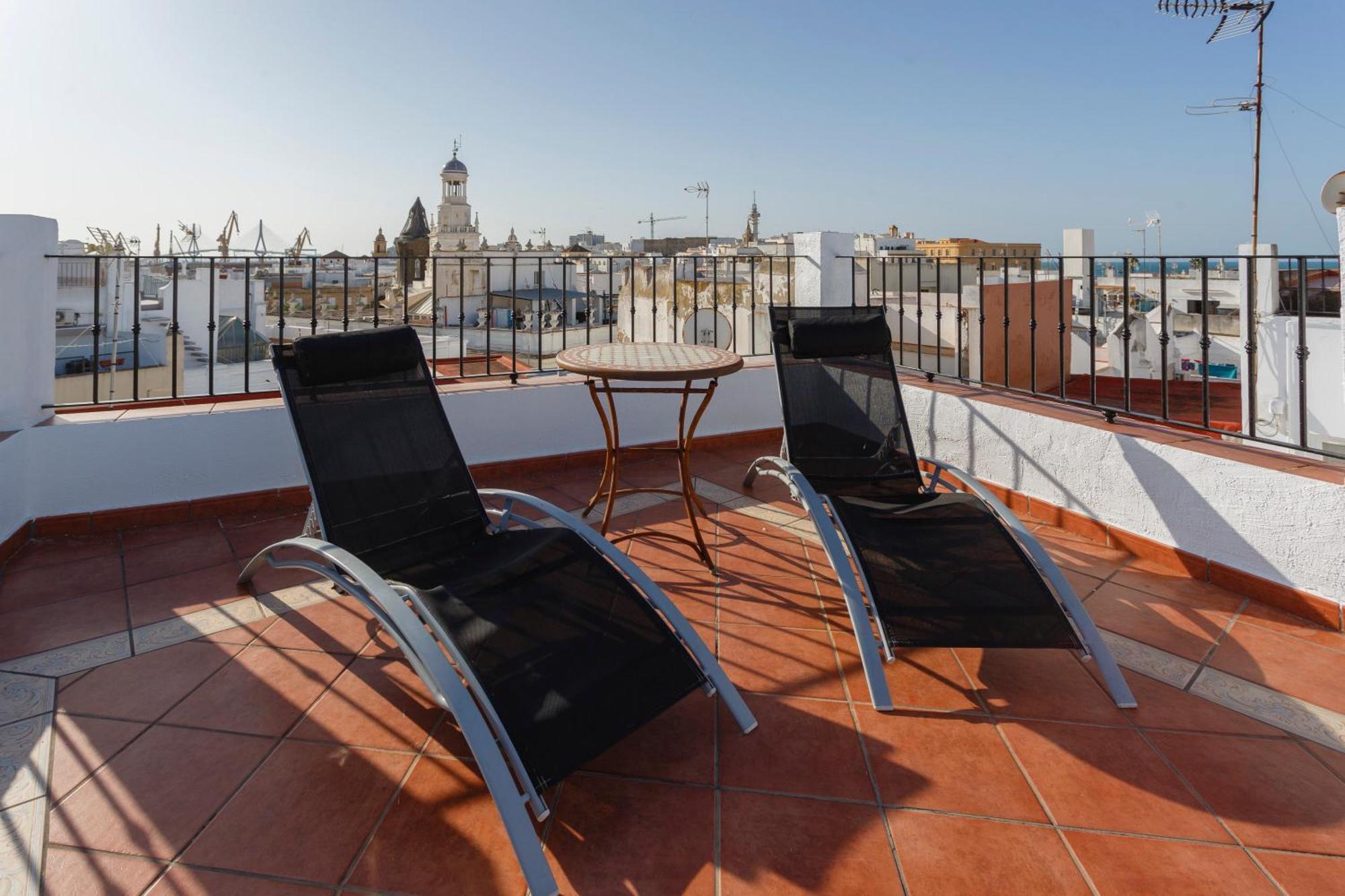 El Atico De Ingleses By Cadiz4rentals (adults Only) Cádis