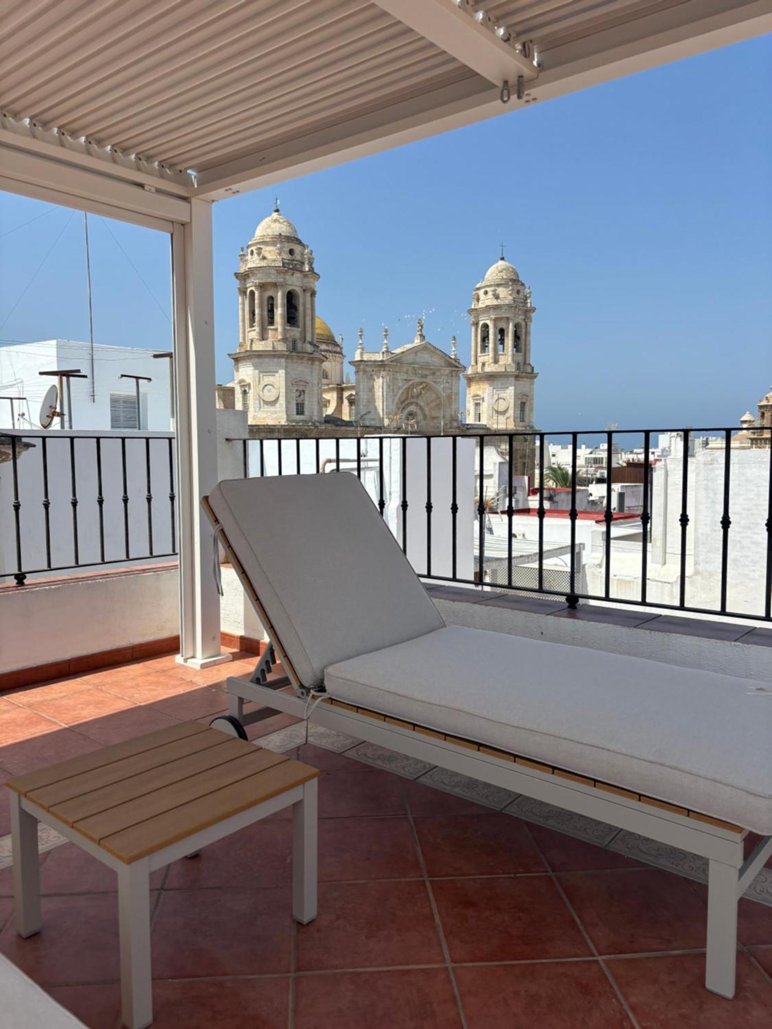 Apartment El Atico De Ingleses By Cadiz4rentals (adults Only)